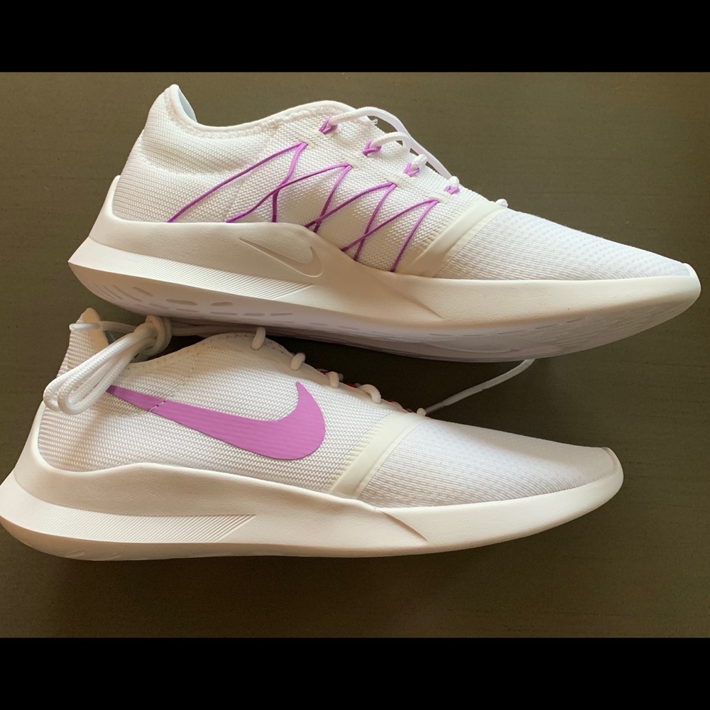 Women’s Nike shoes